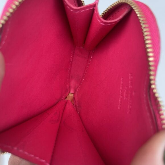 Louis Vuitton Pink Heart Key Pouch Coin Purse On Chain VERNIS Leather Wallet - Picture 8 of 10